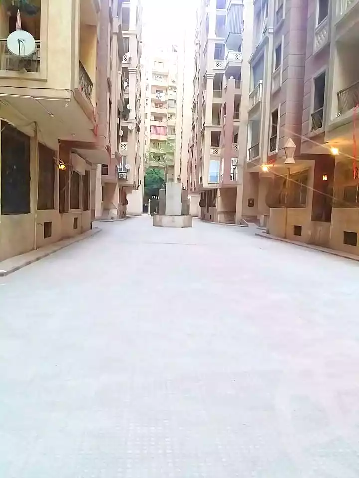 https://aqarmap.com.eg/ar/listing/7101967-for-sale-cairo-el-haram-el-maryotya