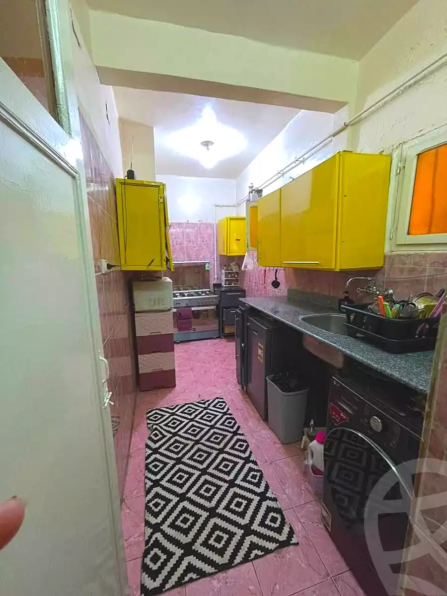 https://aqarmap.com.eg/en/listing/7102026-for-sale-cairo-helwan-helwan-el-sharkeya-ryad-pasha-st