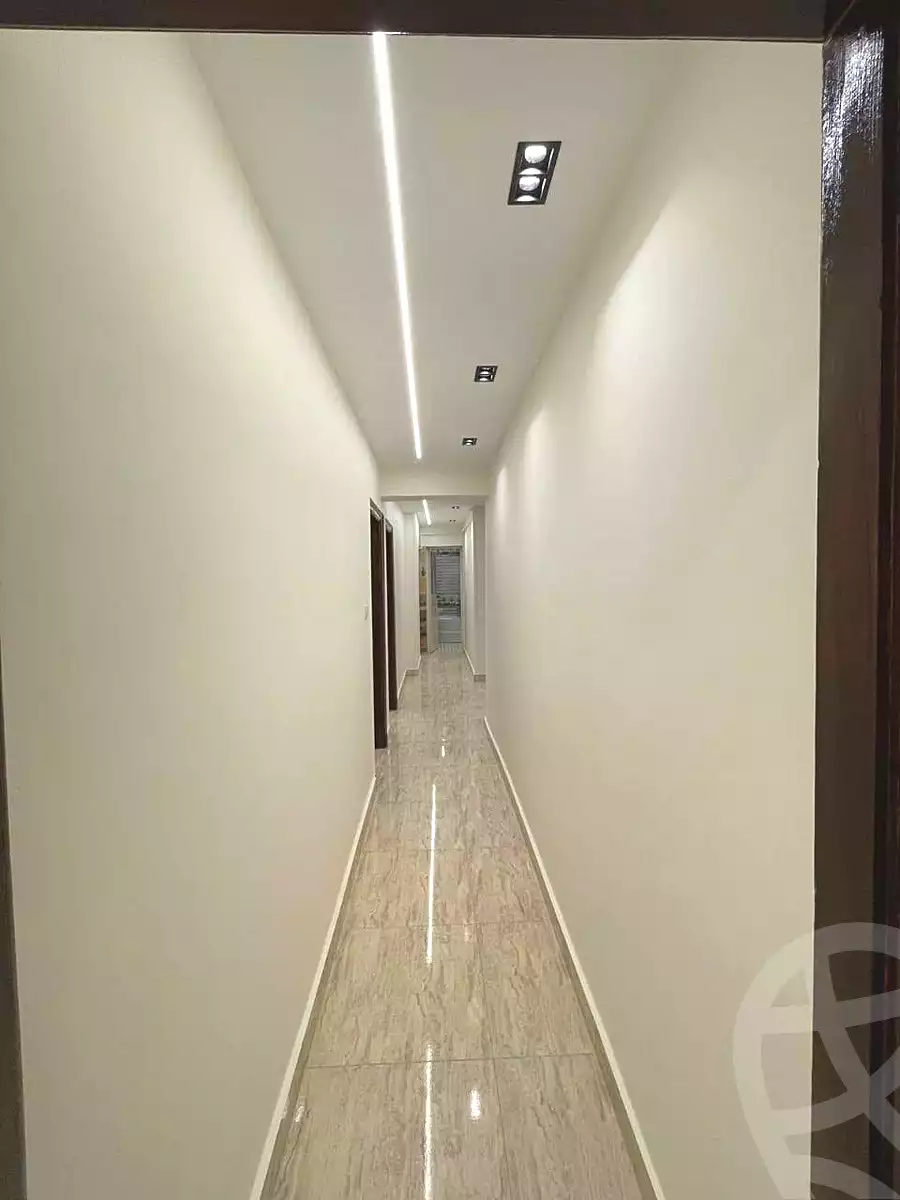 https://aqarmap.com.eg/ar/listing/7102052-for-sale-alexandria-al-agamy-lbytsh