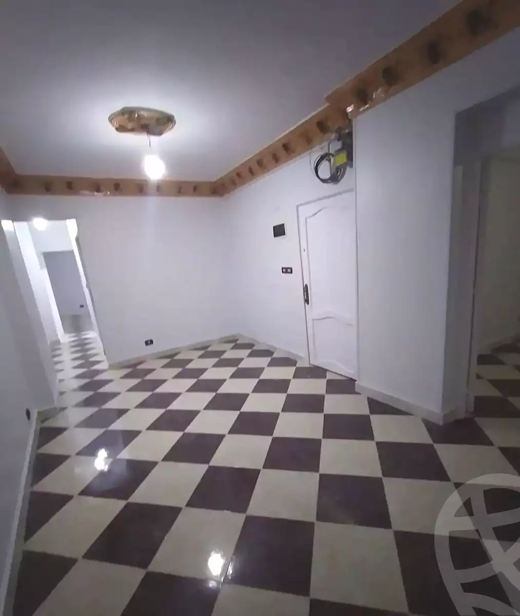 https://aqarmap.com.eg/ar/listing/7102156-for-sale-alexandria-lsywf-el-falki