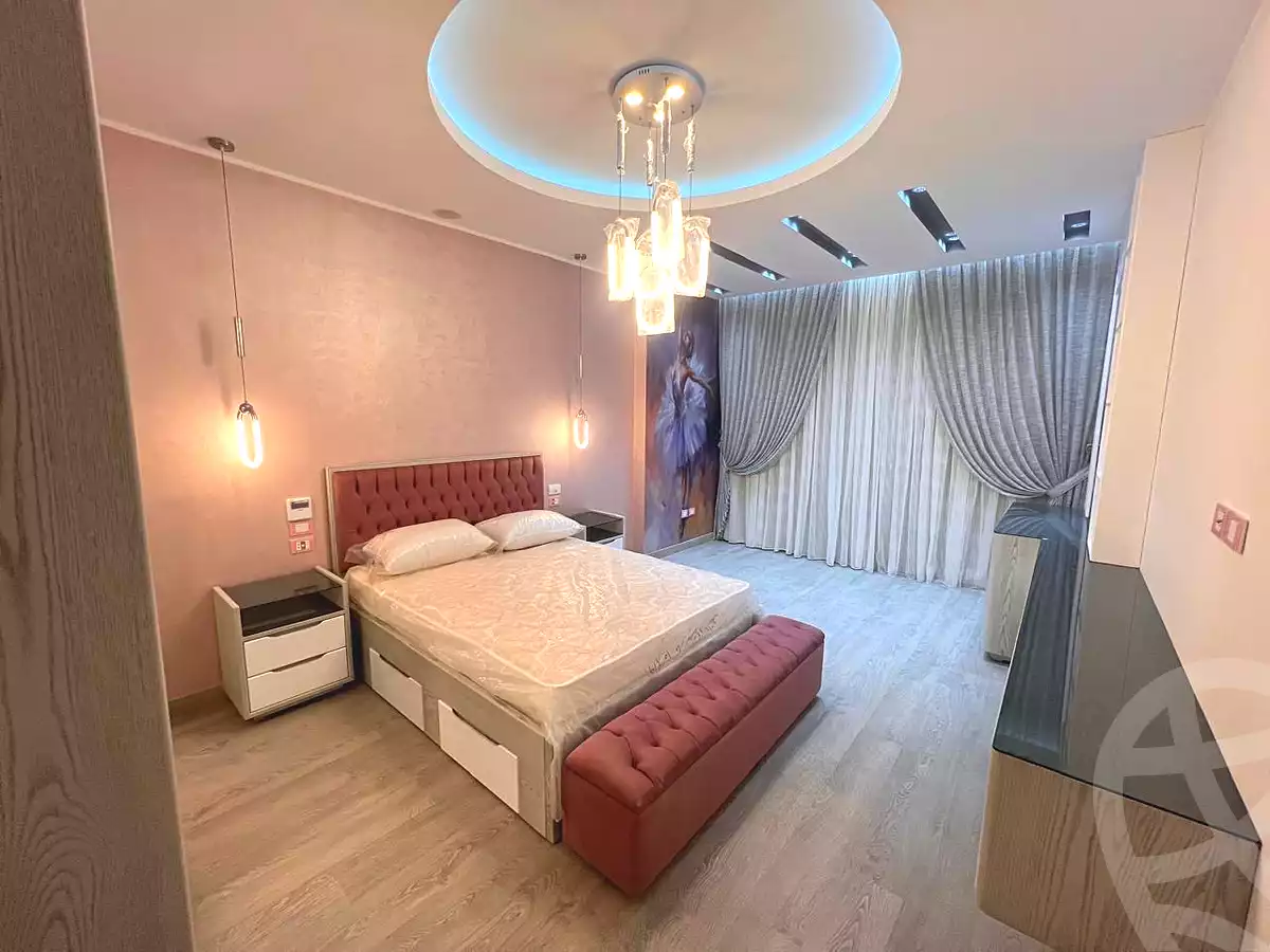 https://aqarmap.com.eg/ar/listing/7102301-for-sale-cairo-new-cairo-south-investors-gamal-abdel-nasser-st