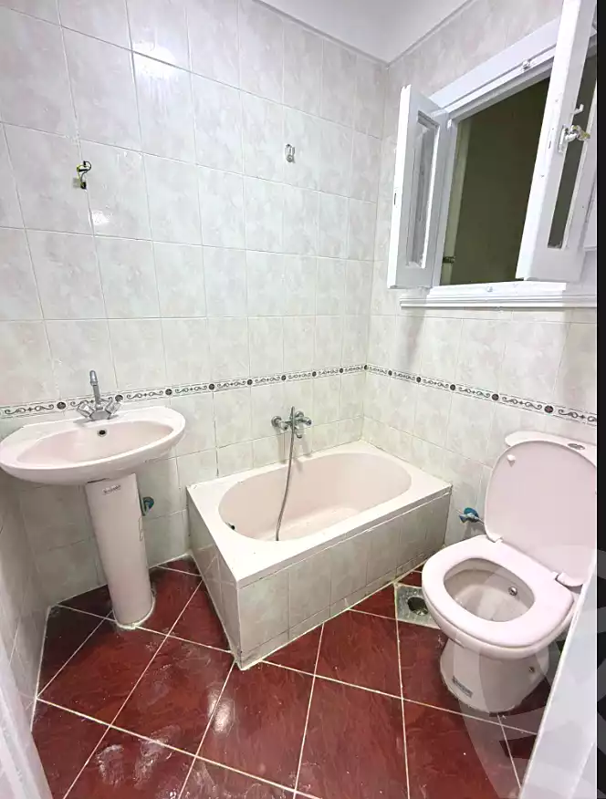 https://aqarmap.com.eg/en/listing/7102368-for-sale-alexandria-al-agamy-shataa-el-nakheel