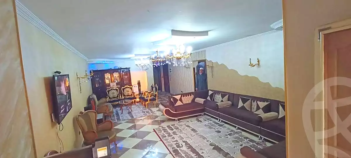 https://aqarmap.com.eg/en/listing/7102436-for-sale-cairo-helwan-helwan-el-sharkeya-ryad-pasha-st