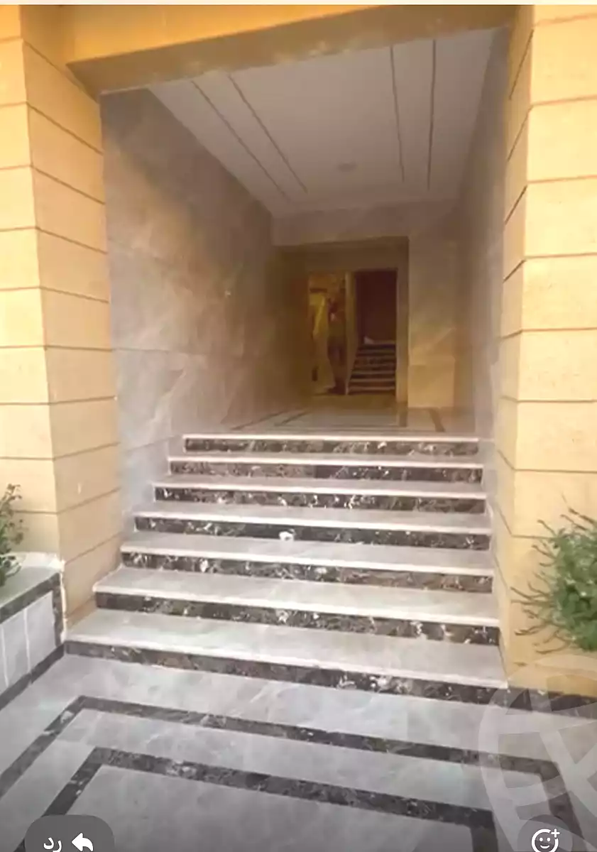 https://aqarmap.com.eg/ar/listing/7102485-for-sale-cairo-new-cairo-ganob-el-akadamiya-south-academy-a-abo-zarr-el-ghifari-st