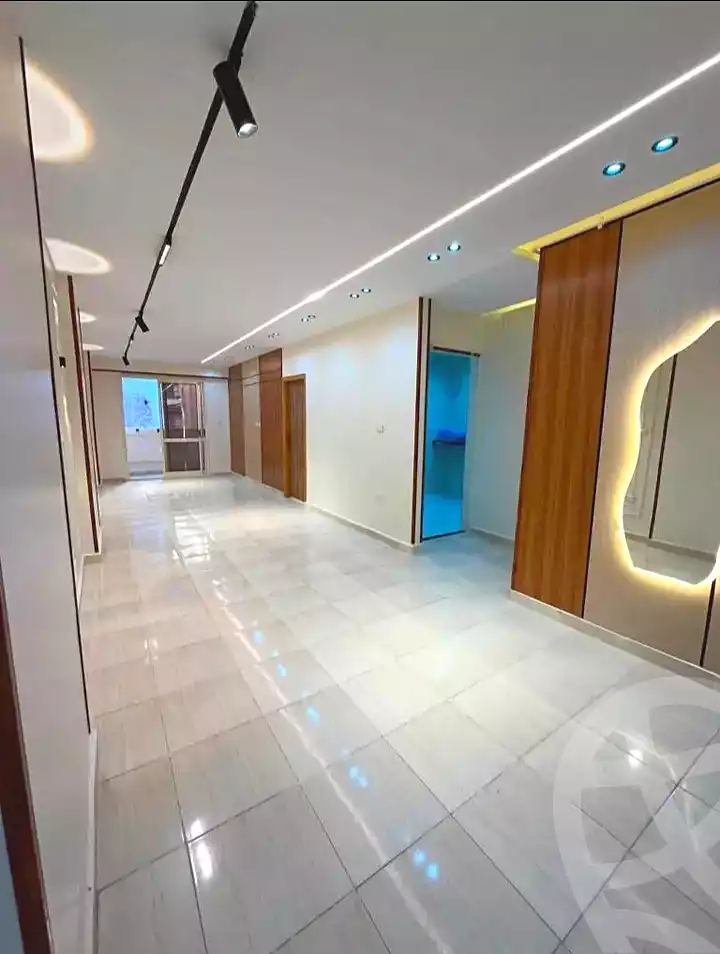 https://aqarmap.com.eg/ar/listing/7102590-for-sale-alexandria-al-agamy-lbytsh-bianchiii