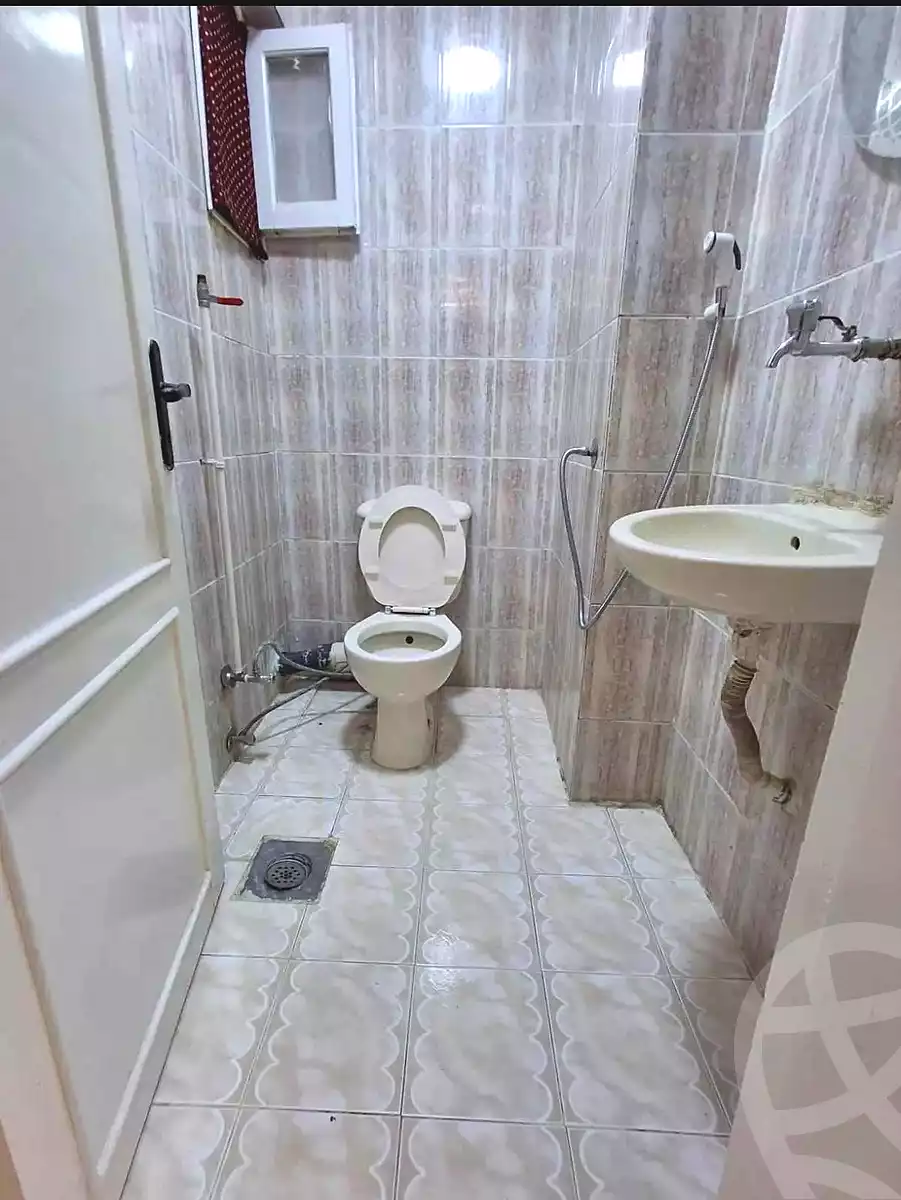 https://aqarmap.com.eg/ar/listing/7102847-for-sale-alexandria-al-agamy-shataa-el-nakheel