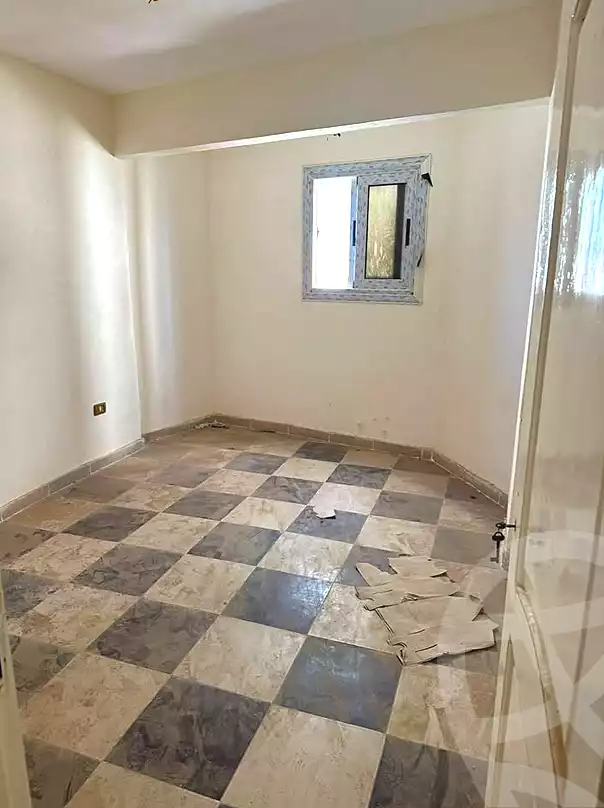 https://aqarmap.com.eg/ar/listing/7102878-for-sale-alexandria-al-agamy-el-hanouvel