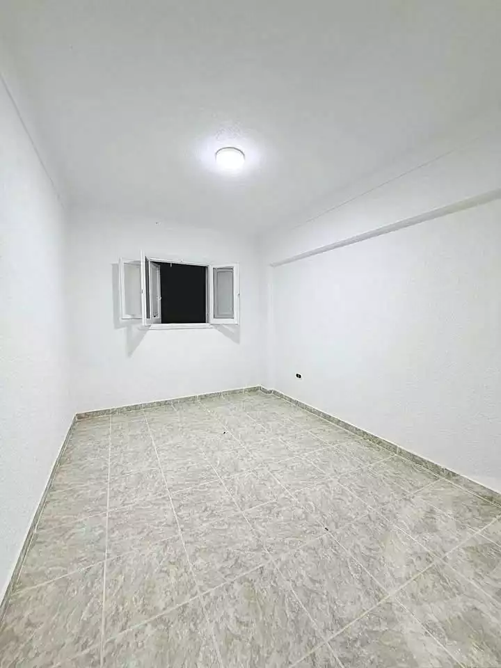https://aqarmap.com.eg/en/listing/7102915-for-sale-alexandria-al-agamy-shataa-el-nakheel