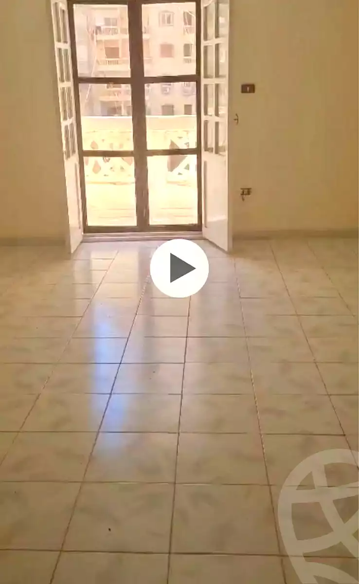https://aqarmap.com.eg/ar/listing/7102921-for-sale-alexandria-sydy-bshr-sydy-bshr-bhry