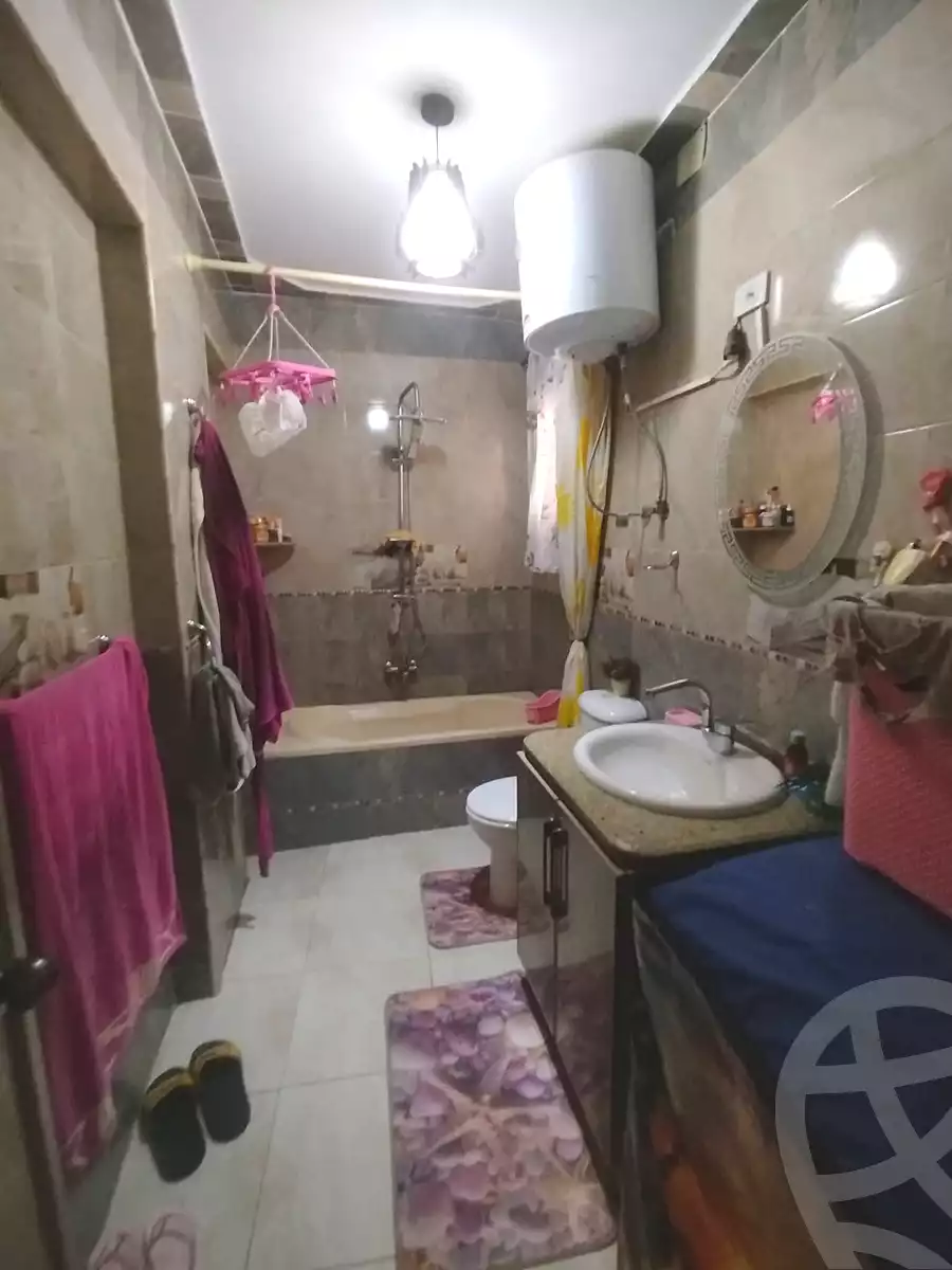 https://aqarmap.com.eg/ar/listing/7102926-for-sale-alexandria-al-agamy-lbytsh-ain-shams-st