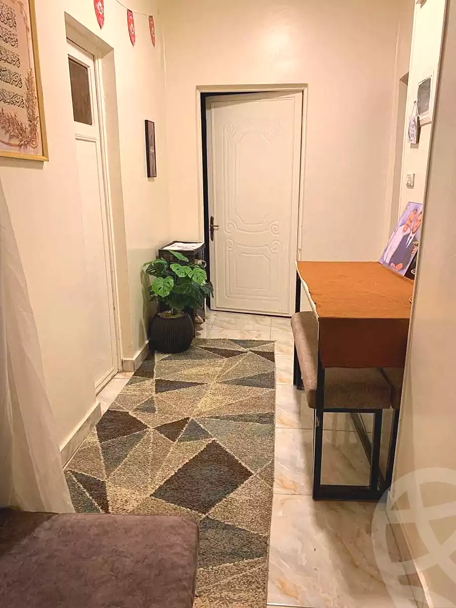 https://aqarmap.com.eg/en/listing/7102975-for-sale-cairo-helwan-helwan-el-sharkeya-ryad-pasha-st