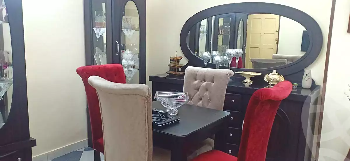 https://aqarmap.com.eg/en/listing/7102991-for-sale-cairo-helwan-helwan-el-sharkeya-mostafa-safwat-st