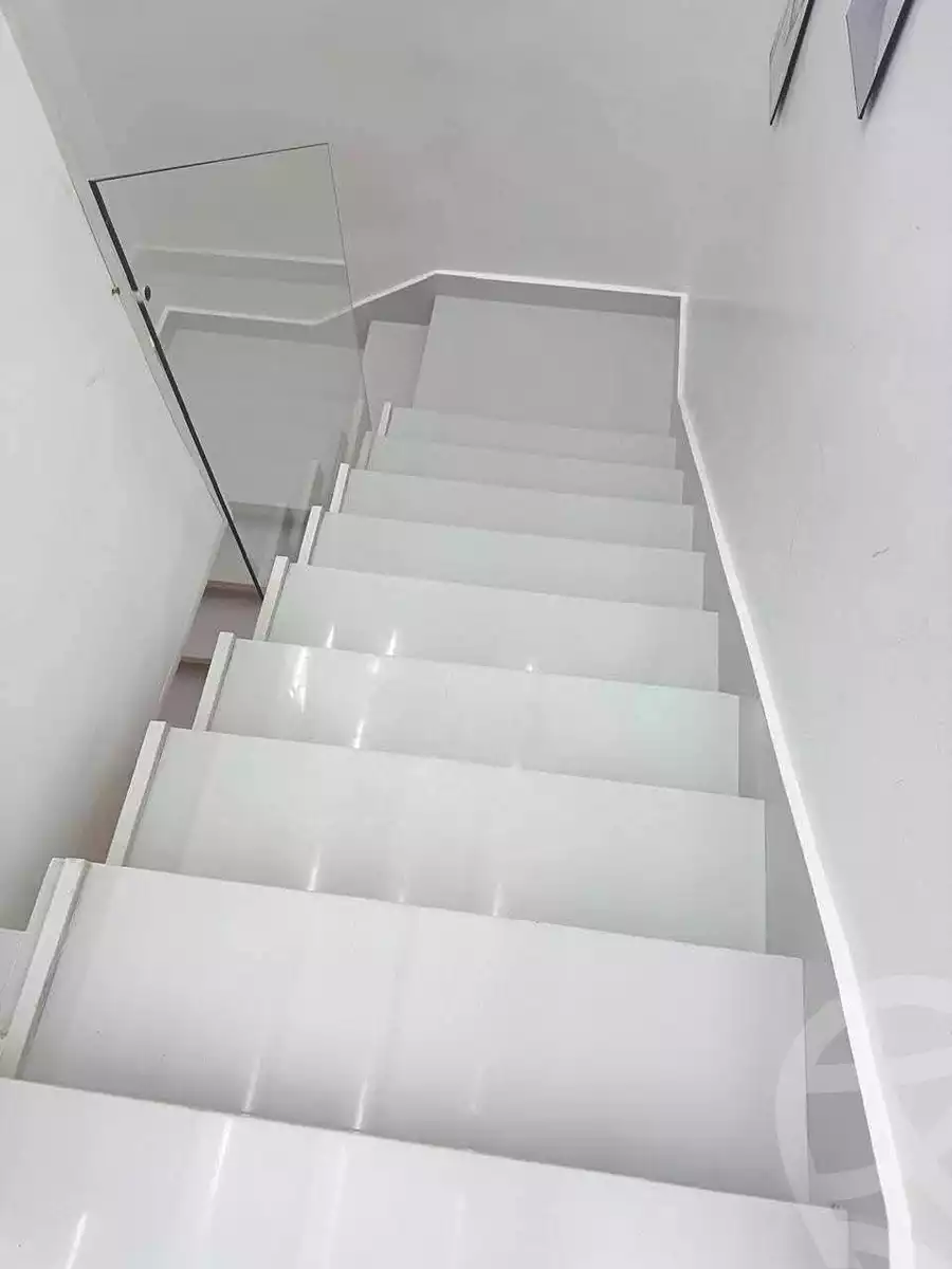 https://aqarmap.com.eg/en/listing/7103053-for-sale-alexandria-al-agamy-lbytsh-bianchiii
