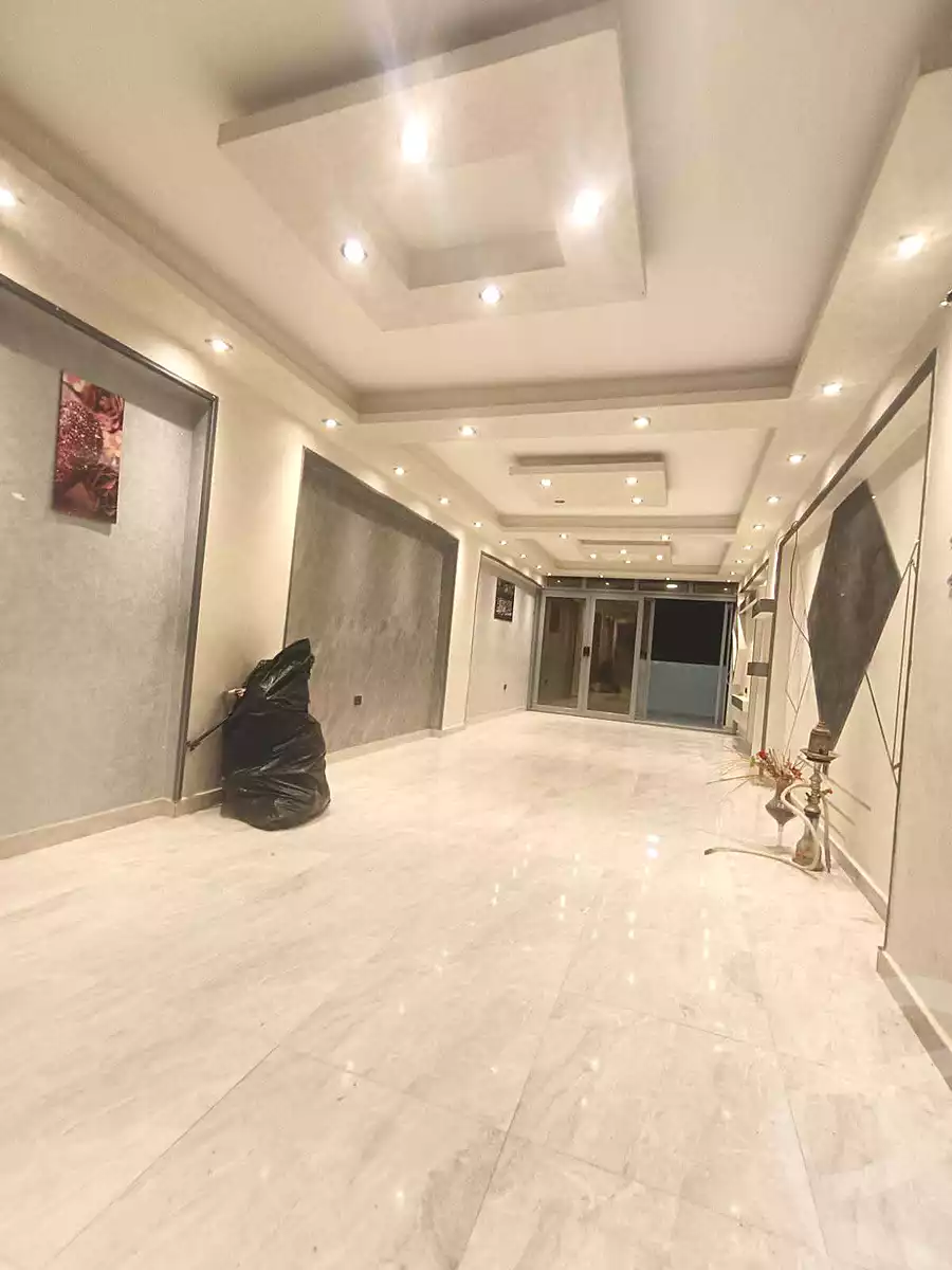 https://aqarmap.com.eg/en/listing/7103062-for-rent-alexandria-al-agamy-lbytsh-bianchiii