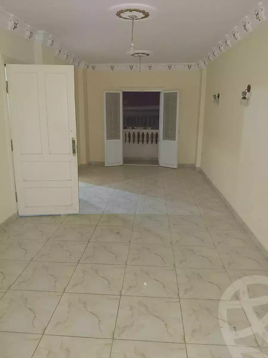 https://aqarmap.com.eg/en/listing/7103096-for-rent-alexandria-al-agamy-bw-ywsf