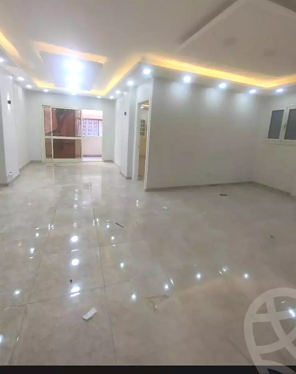 https://aqarmap.com.eg/en/listing/7103201-for-sale-alexandria-lsywf-shamaa