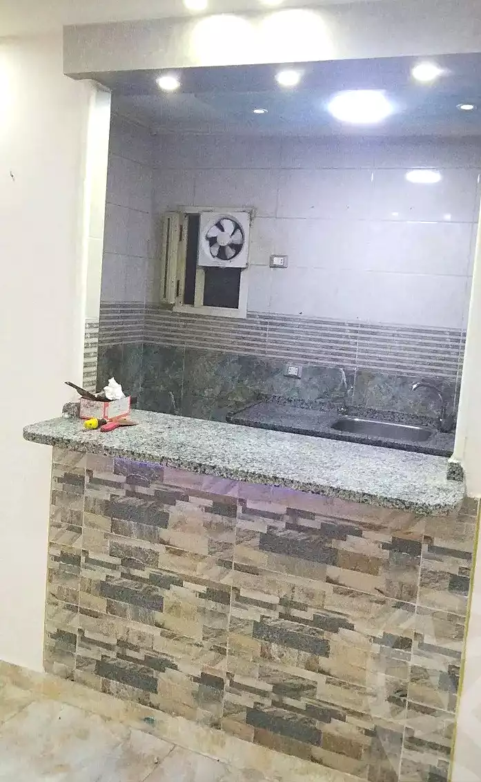 https://aqarmap.com.eg/ar/listing/7103303-for-sale-alexandria-miami-shr-jml-bd-lnsr