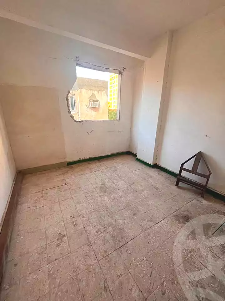 https://aqarmap.com.eg/en/listing/7103372-for-sale-alexandria-al-agamy-lbytsh-bianchiii-street-11