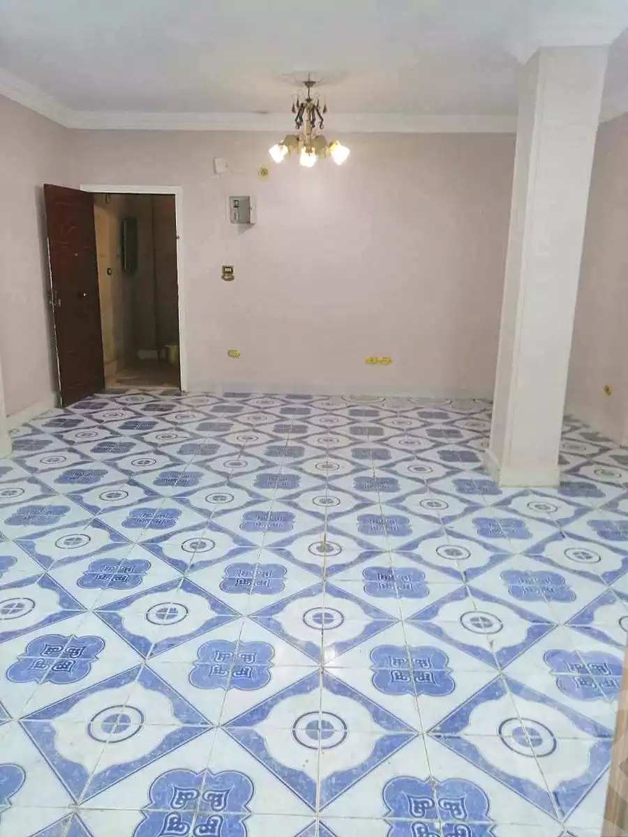 https://aqarmap.com.eg/ar/listing/7103382-for-rent-cairo-el-haram-shareaa-khatem-el-morsalen