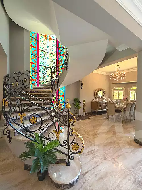 https://aqarmap.com.eg/ar/listing/7103032-for-sale-cairo-6th-of-october-compounds-mena-garden-city