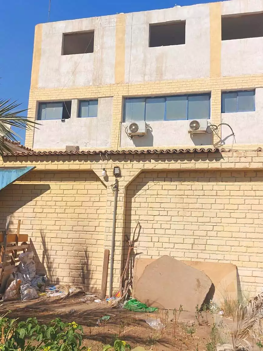 https://aqarmap.com.eg/ar/listing/7103429-for-sale-cairo-6th-of-october-el-mantqa-el-snaaaya-industrial-zone-1