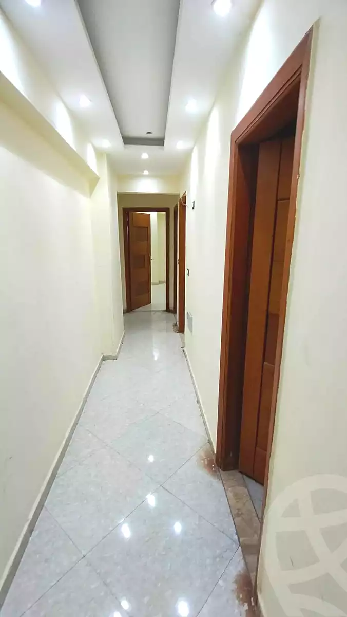 https://aqarmap.com.eg/en/listing/7103738-for-rent-cairo-helwan-helwan-el-sharkeya-el-maraghi-st