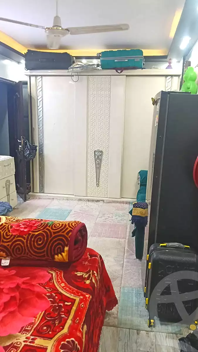 https://aqarmap.com.eg/en/listing/7103789-for-sale-cairo-helwan-ahmed-enci-st
