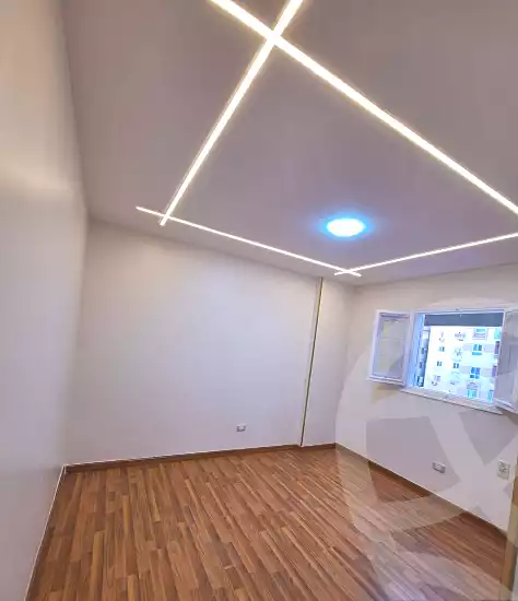 https://aqarmap.com.eg/ar/listing/7103859-for-sale-alexandria-sydy-bshr-sydy-bshr-bhry