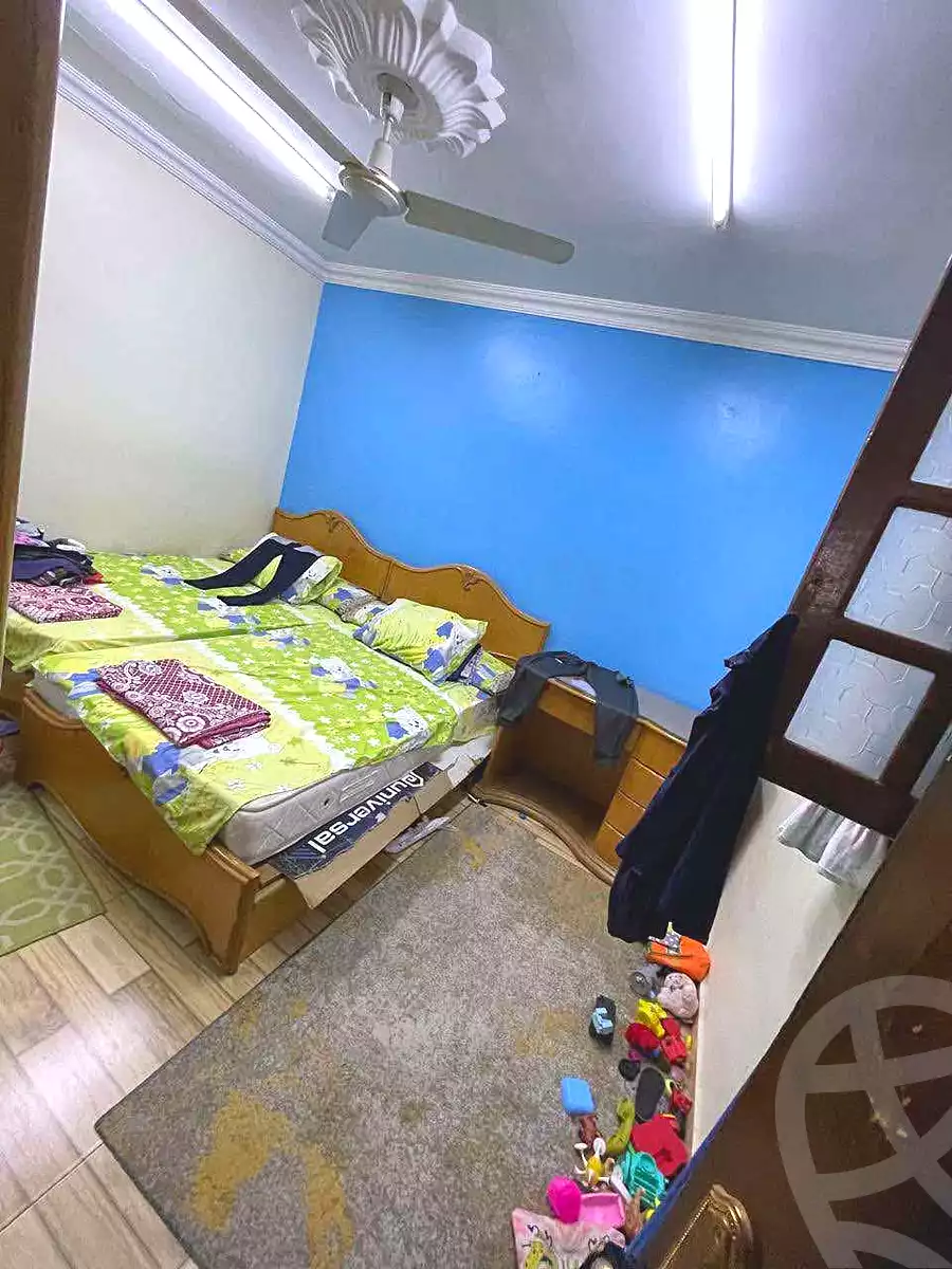 https://aqarmap.com.eg/ar/listing/7103957-for-sale-cairo-helwan-el-ezba-el-qebliah-ragheb-st