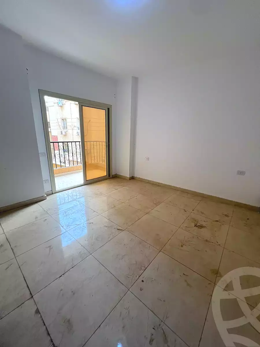 https://aqarmap.com.eg/ar/listing/7104060-for-sale-cairo-new-cairo-el-narges-el-narges-6-abdallah-ebn-omar-st