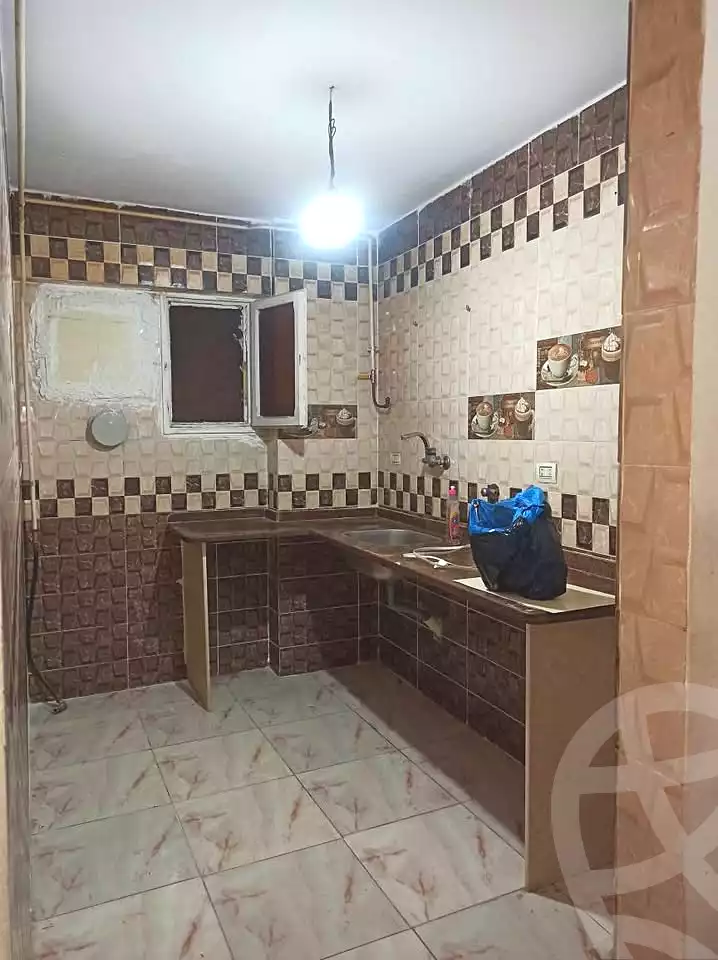 https://aqarmap.com.eg/ar/listing/7104087-for-rent-alexandria-al-agamy-lbytsh-al-aeda-al-kadema-st