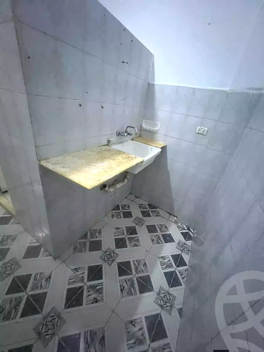 https://aqarmap.com.eg/ar/listing/7104225-for-sale-alexandria-lsywf-el-falki