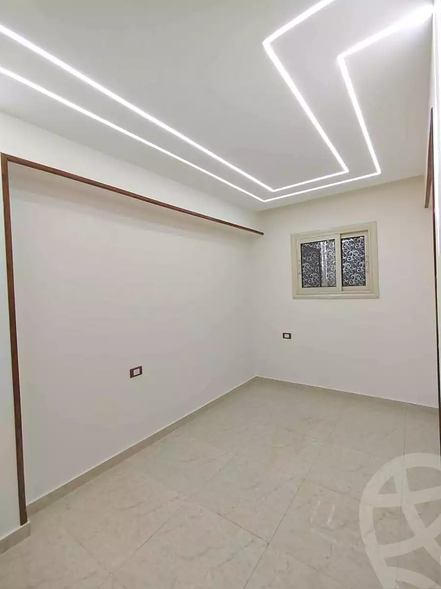 https://aqarmap.com.eg/ar/listing/7104446-for-sale-alexandria-lsywf-el-falki
