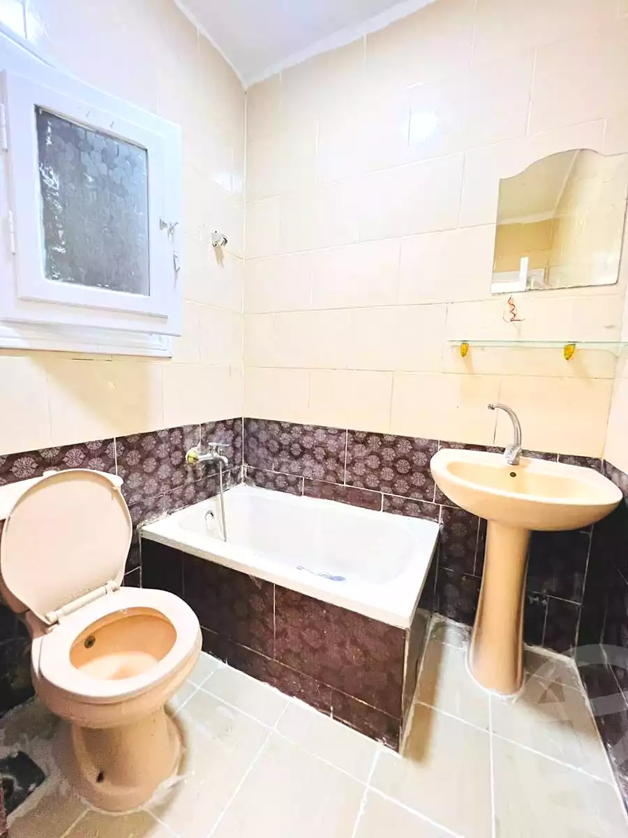 https://aqarmap.com.eg/ar/listing/7104472-for-sale-alexandria-al-agamy-shataa-el-nakheel