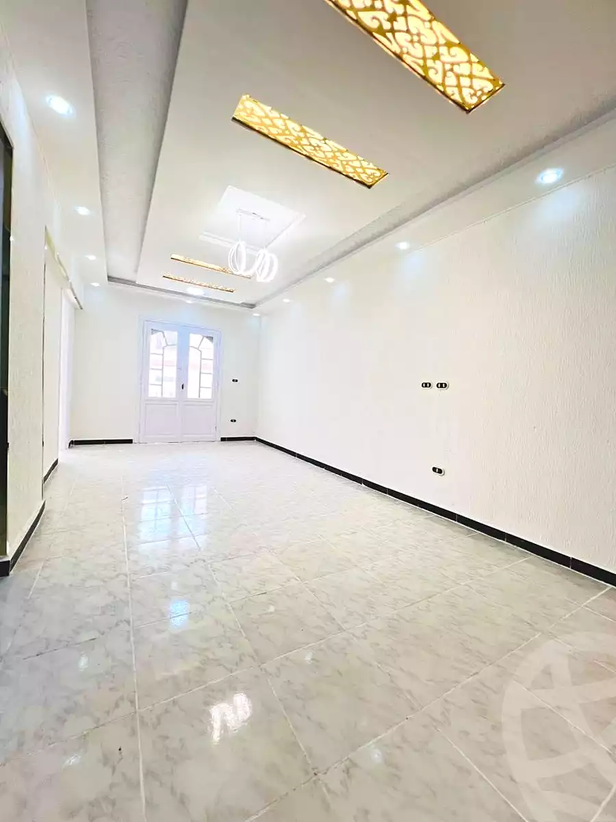 https://aqarmap.com.eg/ar/listing/7104472-for-sale-alexandria-al-agamy-shataa-el-nakheel