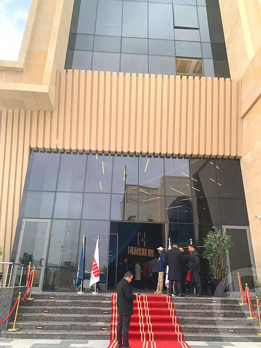 https://aqarmap.com.eg/ar/listing/7104438-for-sale-cairo-new-administrative-capital-lhy-lmly-fynnshl-hb