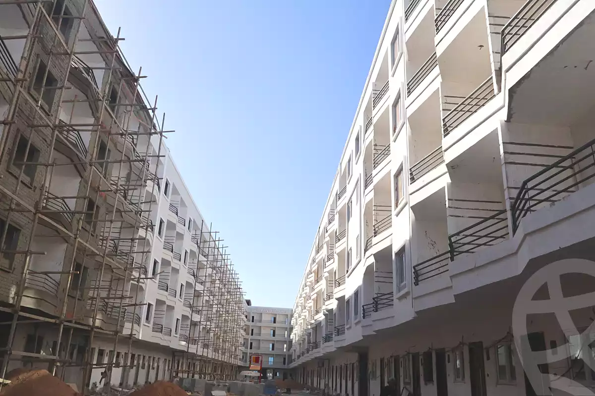 https://aqarmap.com.eg/ar/listing/7104602-for-sale-red-sea-hurghada-resorts-grand-rock-resort-al-hares