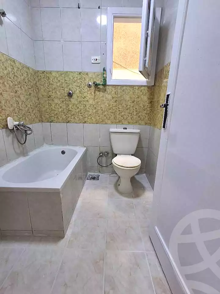 https://aqarmap.com.eg/ar/listing/7104704-for-sale-alexandria-al-agamy