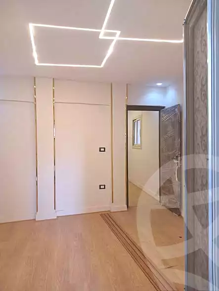 https://aqarmap.com.eg/en/listing/7104838-for-sale-alexandria-el-asafra-shr-45