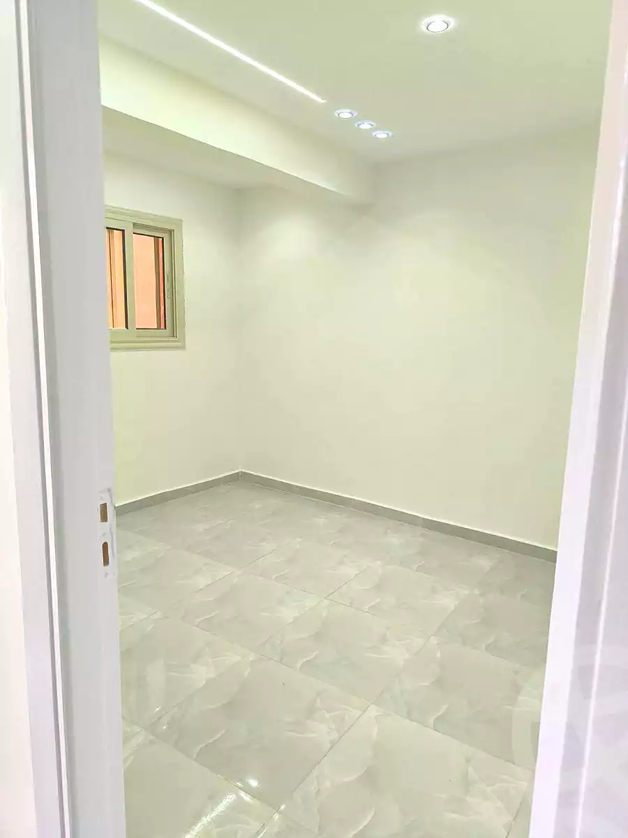 https://aqarmap.com.eg/ar/listing/7104841-for-sale-alexandria-al-agamy-lbytsh-bianchiii