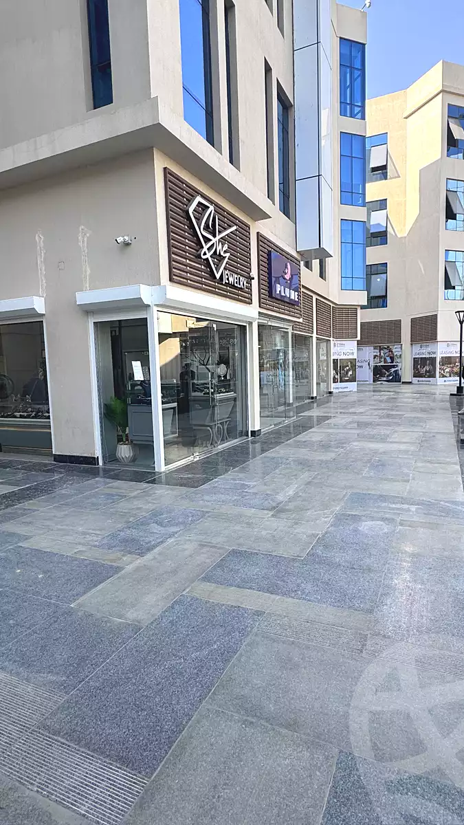 https://aqarmap.com.eg/ar/listing/7105005-for-rent-cairo-new-cairo-compounds-mivida-mivida-business-park-emaar