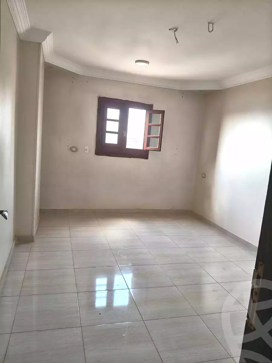 https://aqarmap.com.eg/ar/listing/7105061-for-sale-cairo-helwan-el-masaken-el-iqtsadeyah-ahmed-badawy-st