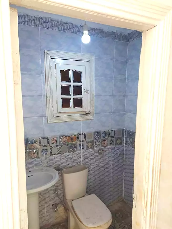 https://aqarmap.com.eg/ar/listing/7105107-for-sale-alexandria-bw-qyr-toson-st