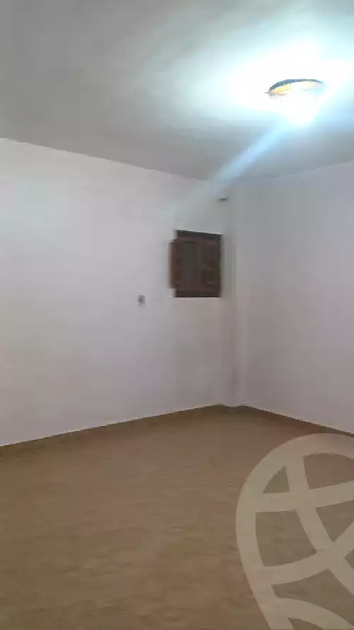https://aqarmap.com.eg/ar/listing/7102793-for-rent-qalyubia-el-khsos-izbat-el-nakhl-el-farid-st