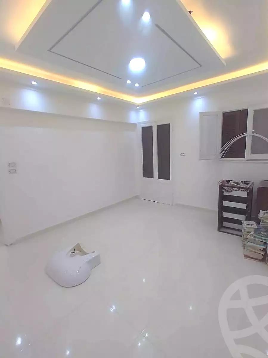 https://aqarmap.com.eg/ar/listing/7105229-for-sale-alexandria-al-agamy-lbytsh-waheed-sabir-st