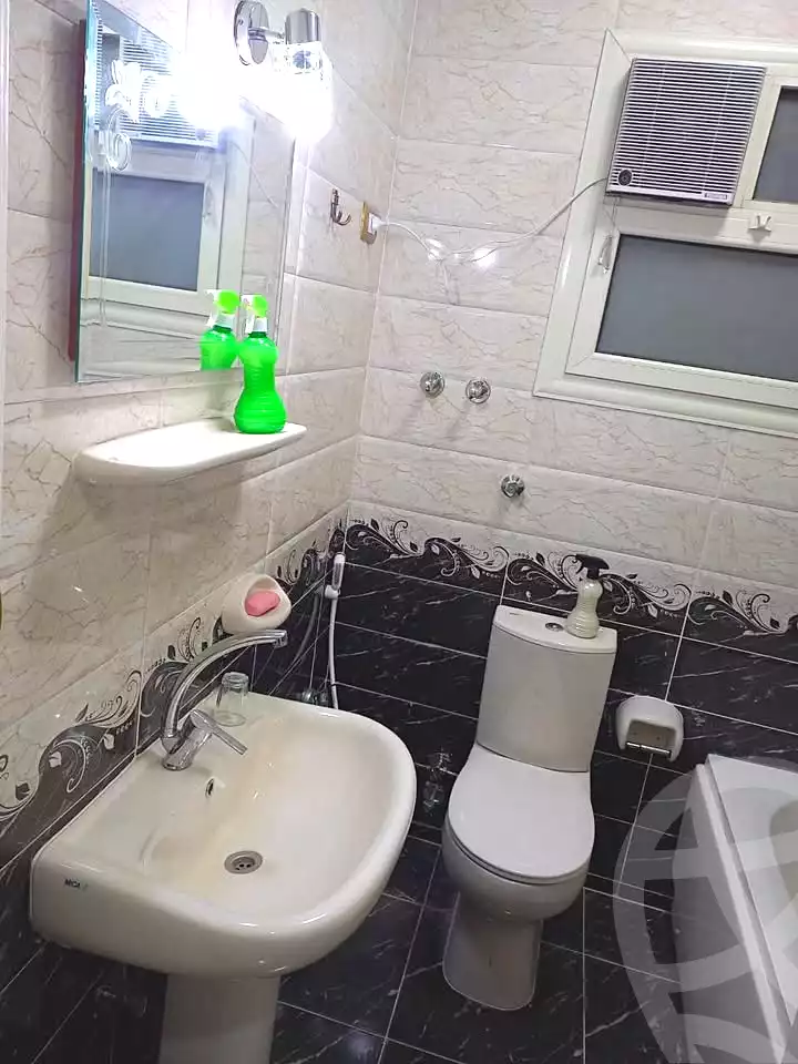 https://aqarmap.com.eg/en/listing/7105245-for-rent-cairo-el-haram-shareaa-khatem-el-morsalen