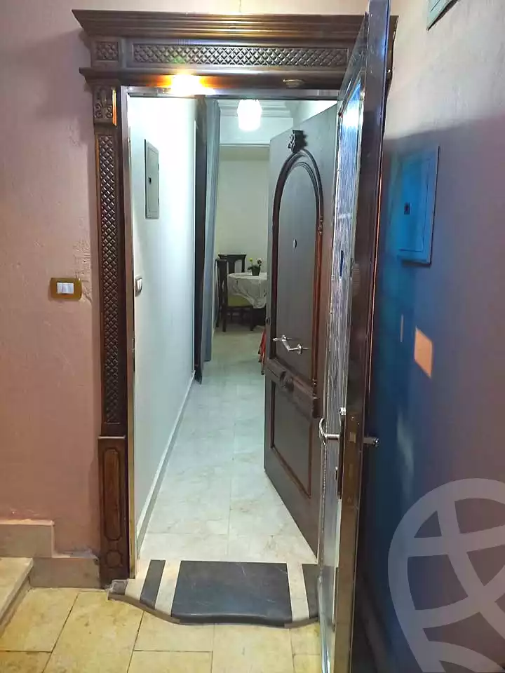 https://aqarmap.com.eg/en/listing/7105245-for-rent-cairo-el-haram-shareaa-khatem-el-morsalen