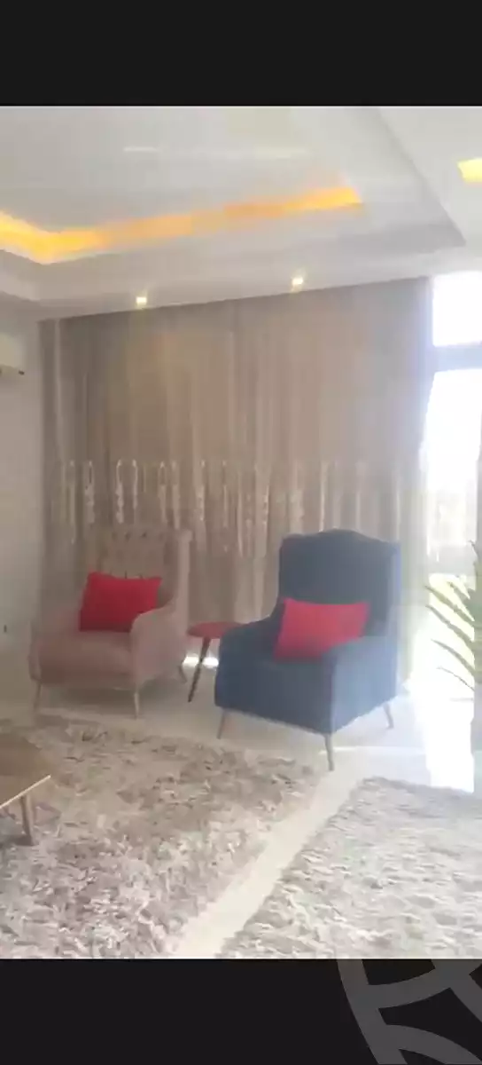 https://aqarmap.com.eg/en/listing/7105369-for-rent-cairo-new-cairo-compounds-the-water-way