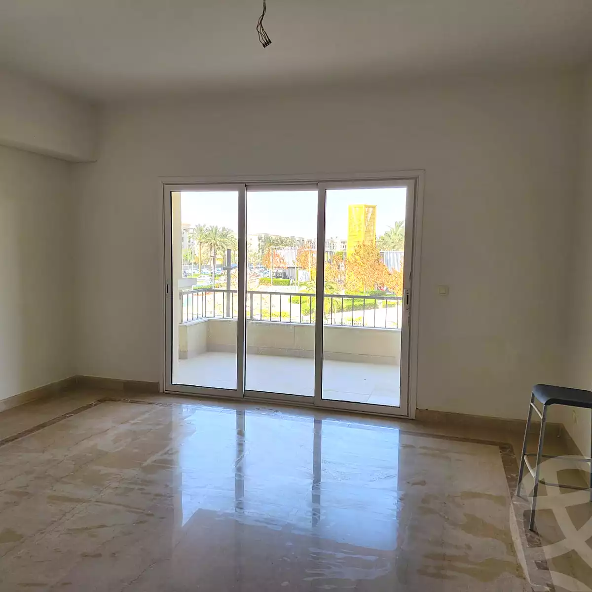 https://aqarmap.com.eg/ar/listing/7105422-for-rent-cairo-new-cairo-compounds-mivida-boulevard-mivida