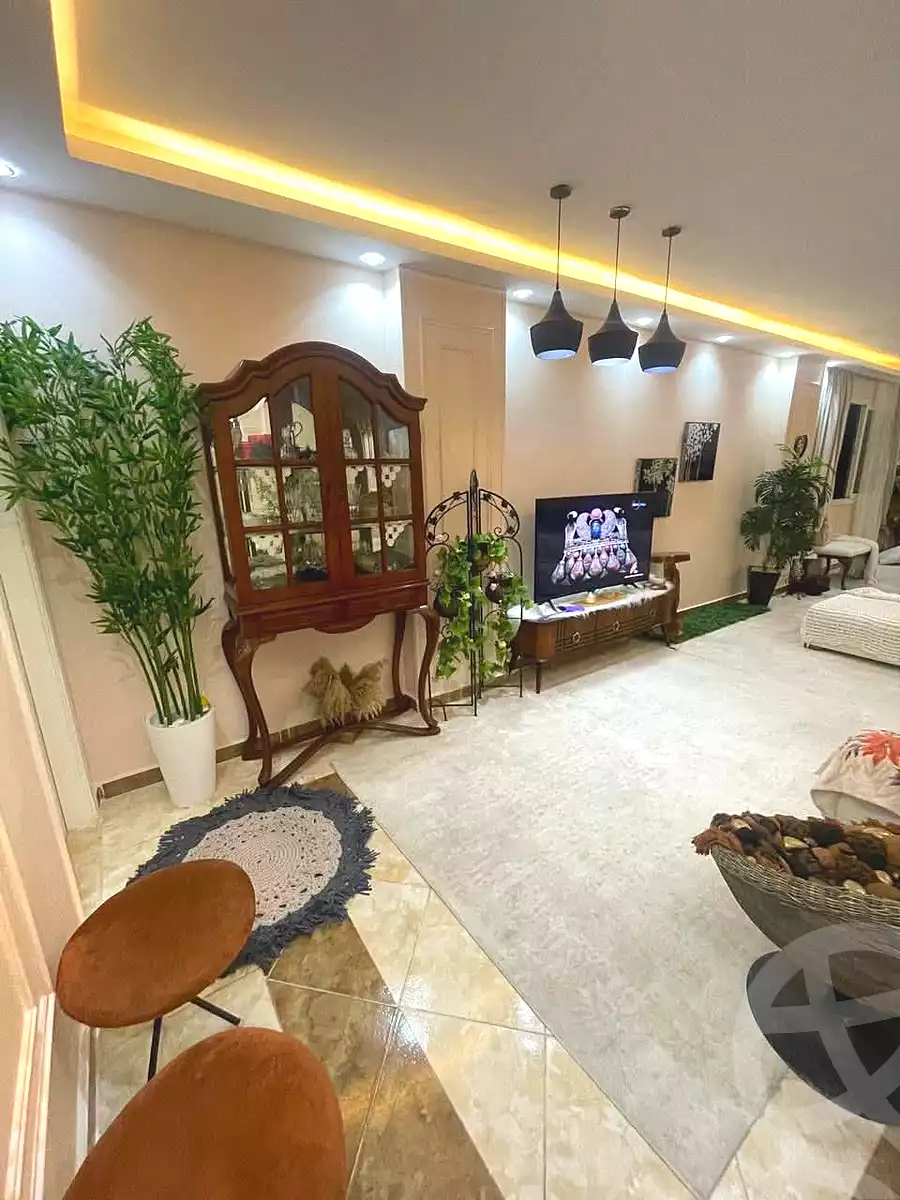 https://aqarmap.com.eg/en/listing/7105472-for-sale-alexandria-el-mandara-alex-el-mandara-bahri